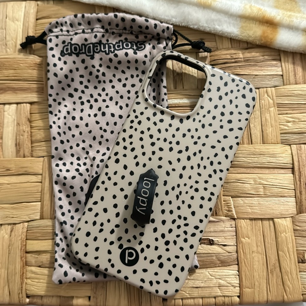 Loopy • IPhone 13 Pro Max • phone case “MOCHA DOTS”